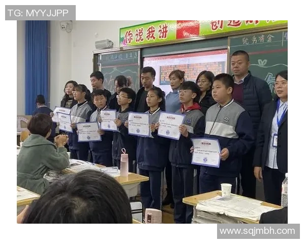 李强的网球人生探索:从青涩少年到职业选手的深度对话与成长之路 李强的网球人生探索:从青涩少年到职业选手的深度对话与成长之路